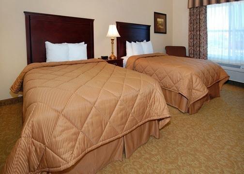 Comfort Inn & Suites Mcminnville Wine Country Экстерьер фото